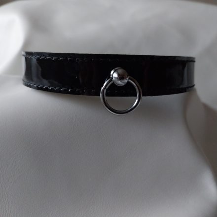 Patent leather neck choker