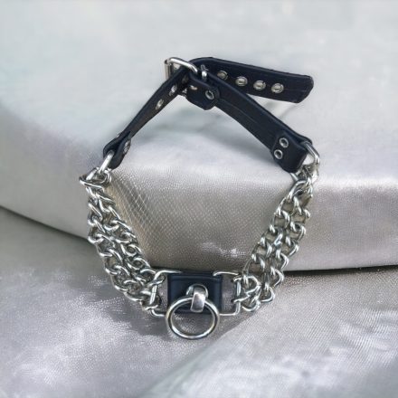 Neck cuff with chain 