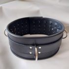 schwarze leder-BDSM-taillenfessel mit genieteter Innenseite, handgefertigt