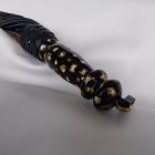 BDSM Lederpeitsche mit bemaltem Griff