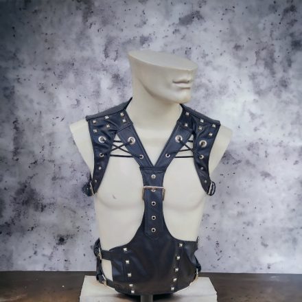schwarzes leder-gothic-harness mit verzierungen, handgefertigt