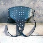 fekete bőr bdsm derékbilincs szegecses diszitéssel, kézzel készítve