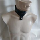 schwarzes leder-brustgeschirr, dekorativ, handgefertigt, halsbereich