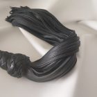 BDSM Schwarze Lederpeitsche – Geflochtener Griff