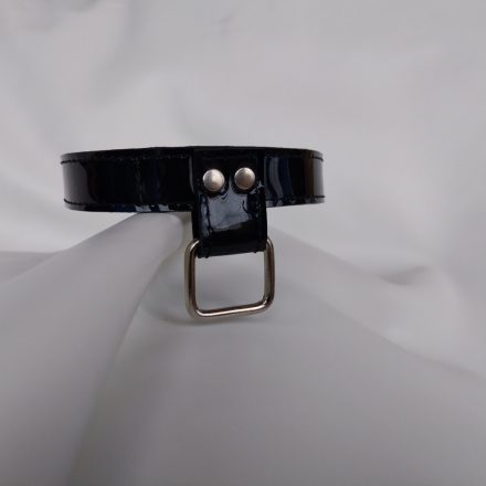 Patent leather neck choker