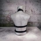 schwarzes leder bdsm-body-harness mit stachelverzierungen, handgefertigt
