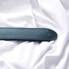 BDSM schwarzer Lederpaddel mit Dornen